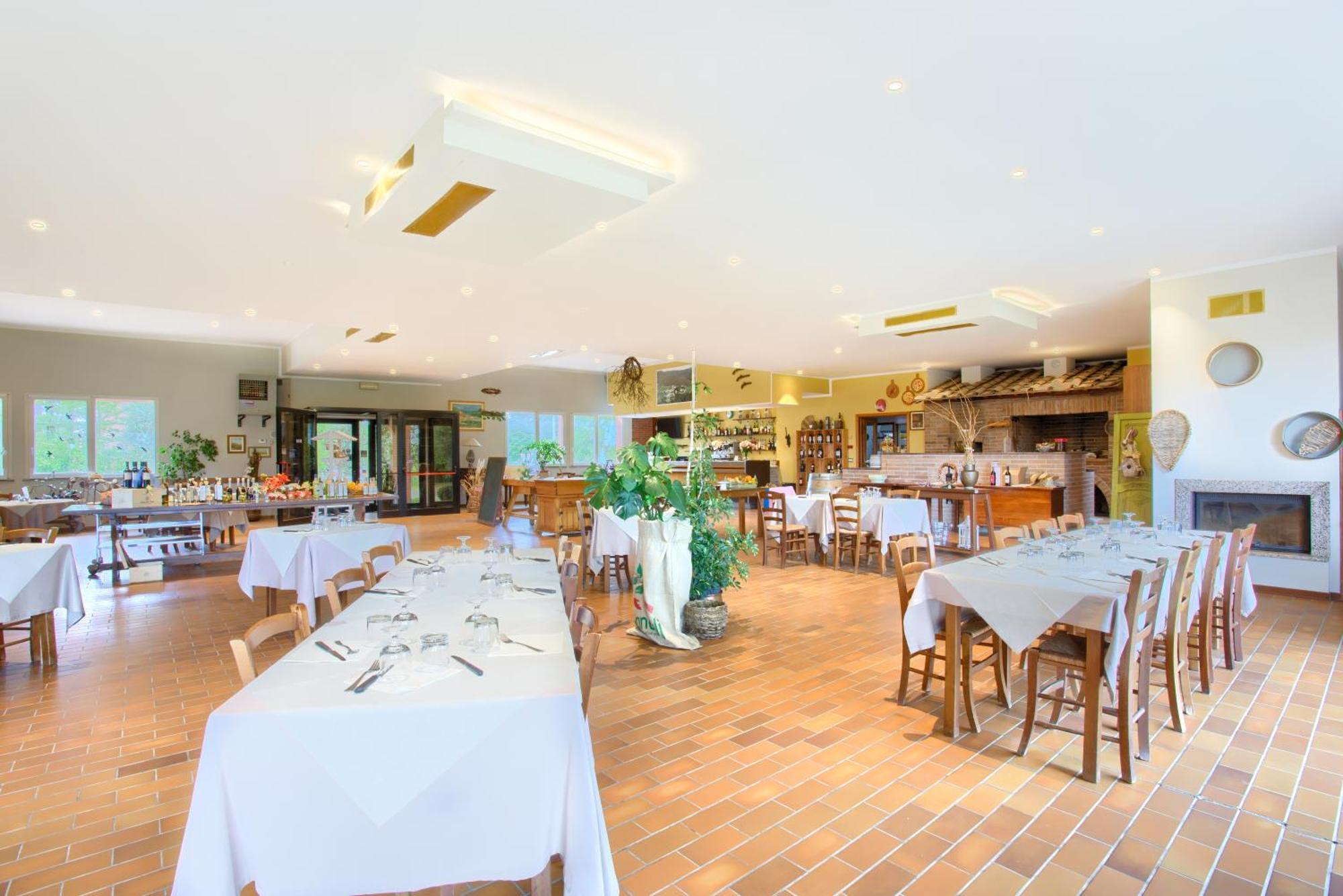 Borgo San Pecoraio Resort Riparbella Eksteriør bilde