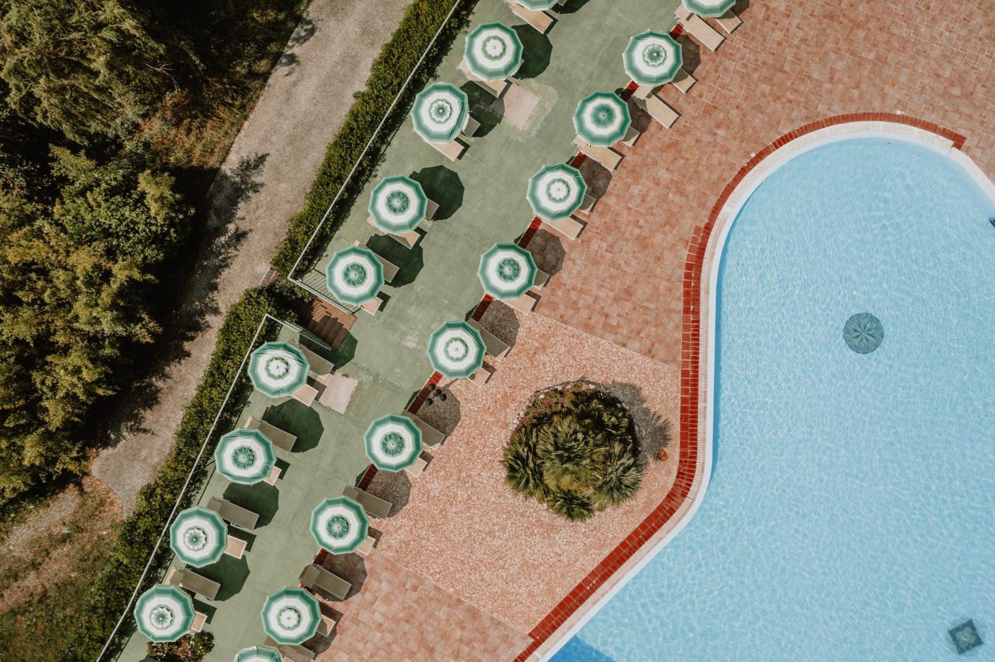Borgo San Pecoraio Resort Riparbella Eksteriør bilde